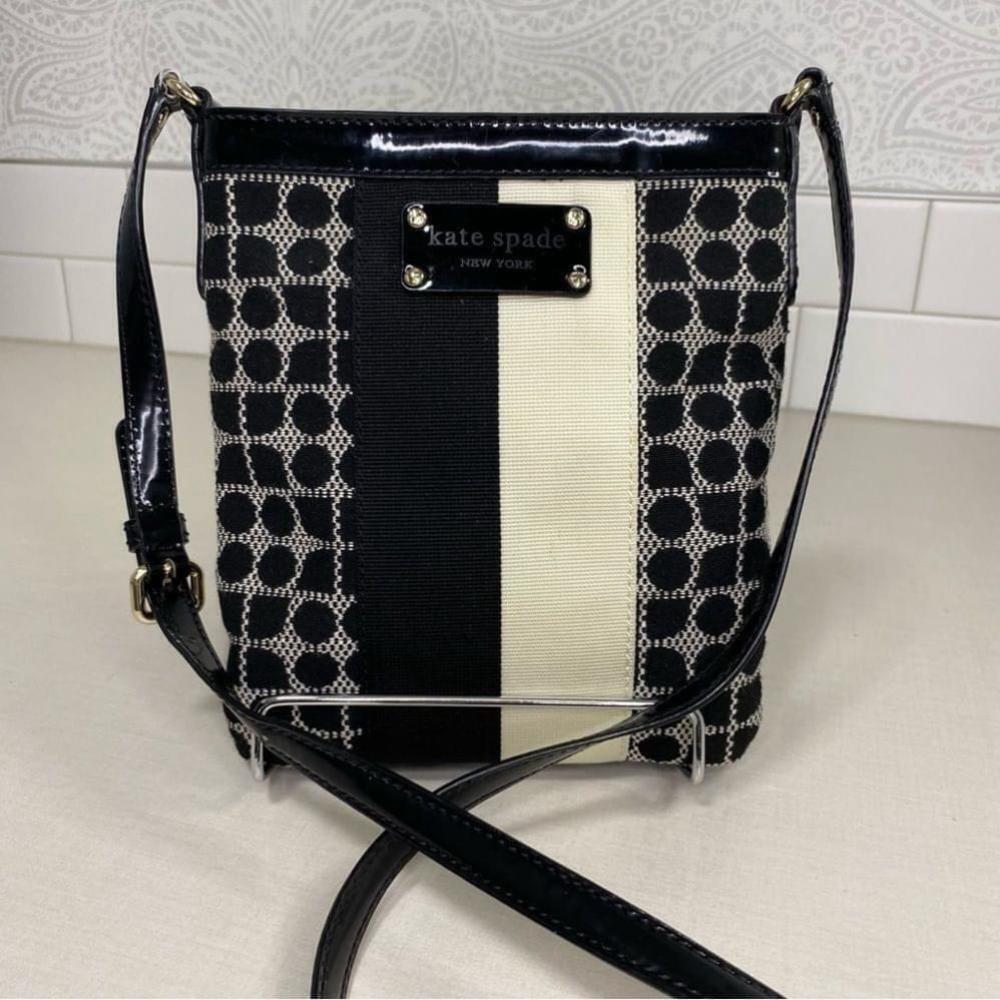 Kate Spade -Black/Cream Geometric Crossbody - Picture 11 of 13